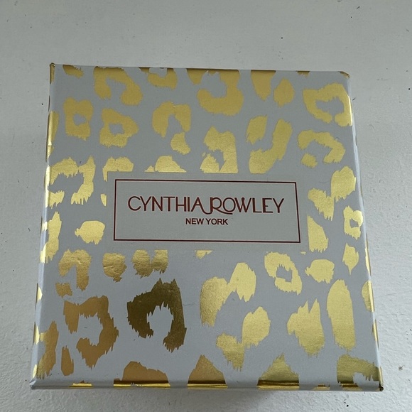 🚨  Sterling Silver Cynthia Rowley Hoops - Picture 2 of 4